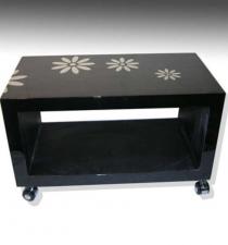 Lacquer chair / table BB01097